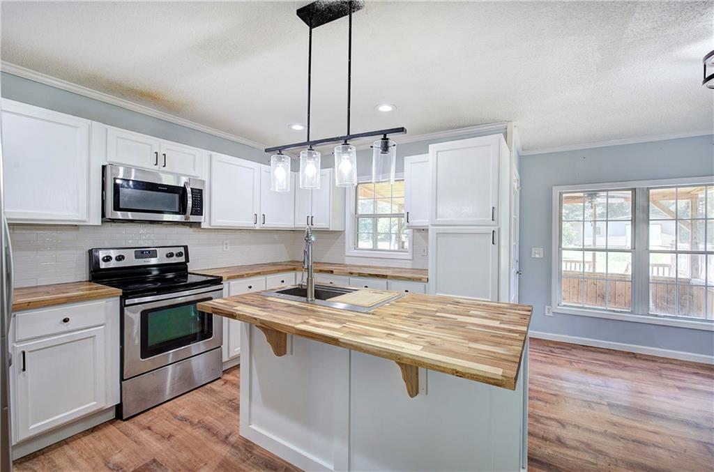 170 Manning Mill Road NW