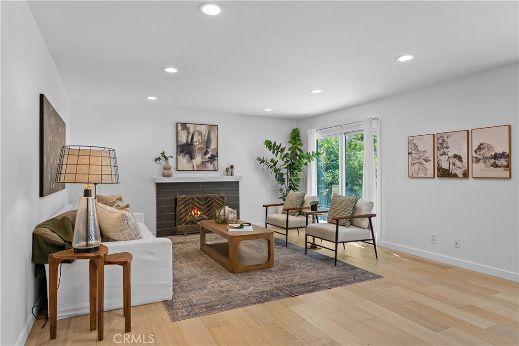 948 Malibu Canyon