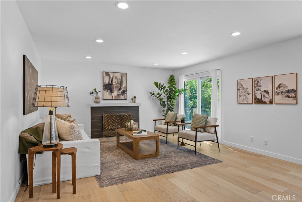 948 Malibu Canyon