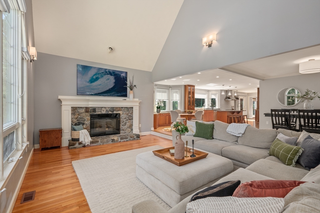 21 Bishops Way