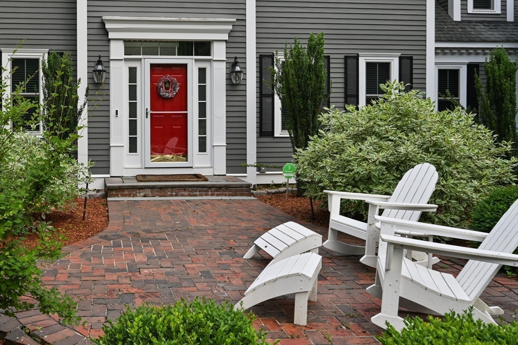 21 Bishops Way