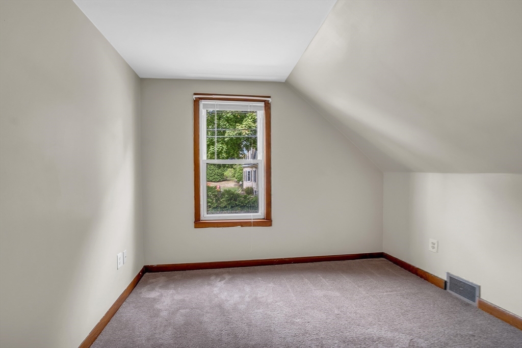 52 Winthrop Avenue