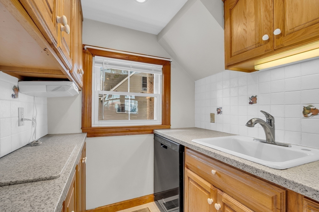 52 Winthrop Avenue