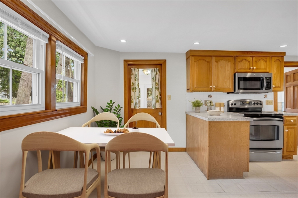 52 Winthrop Avenue