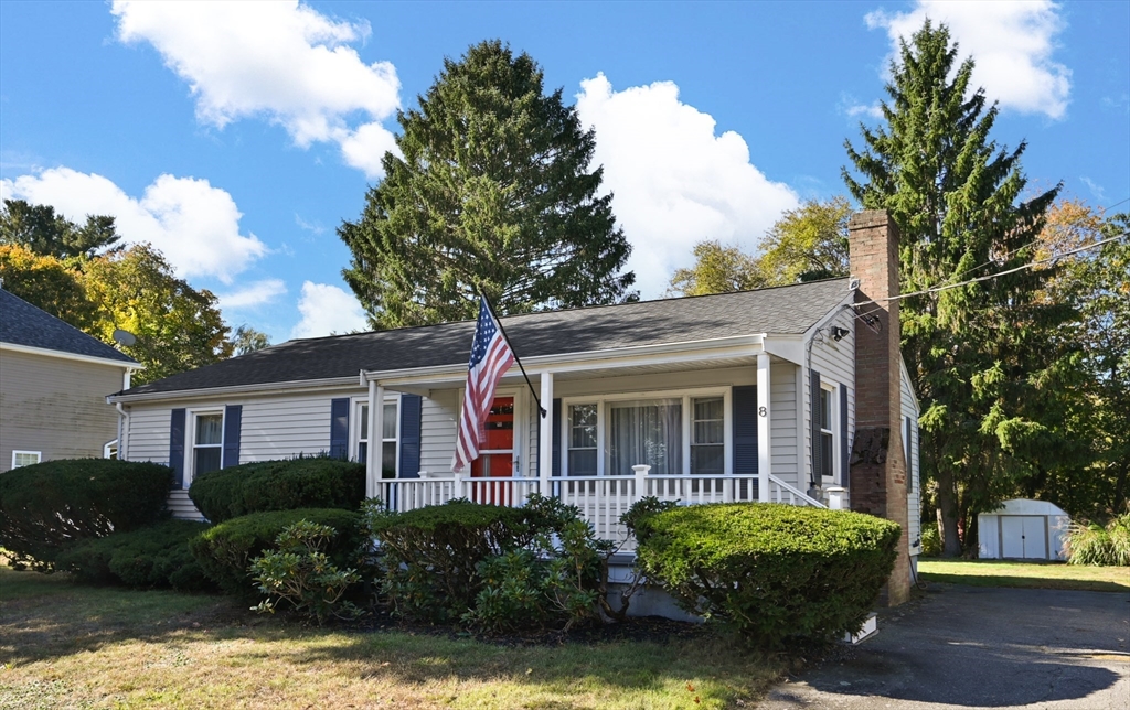 8 Orchard Drive