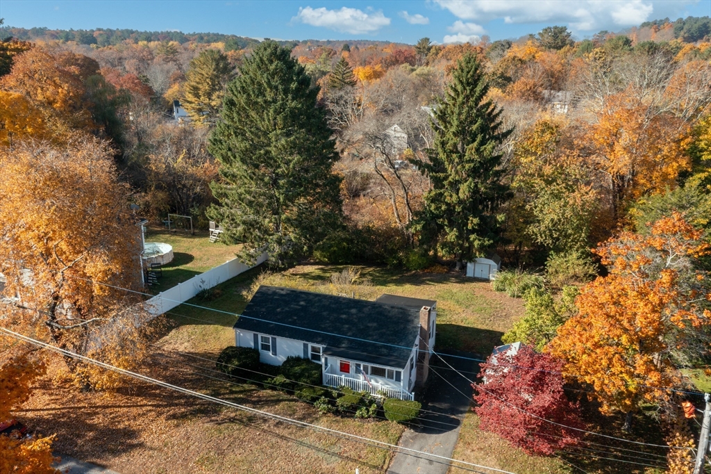 8 Orchard Drive