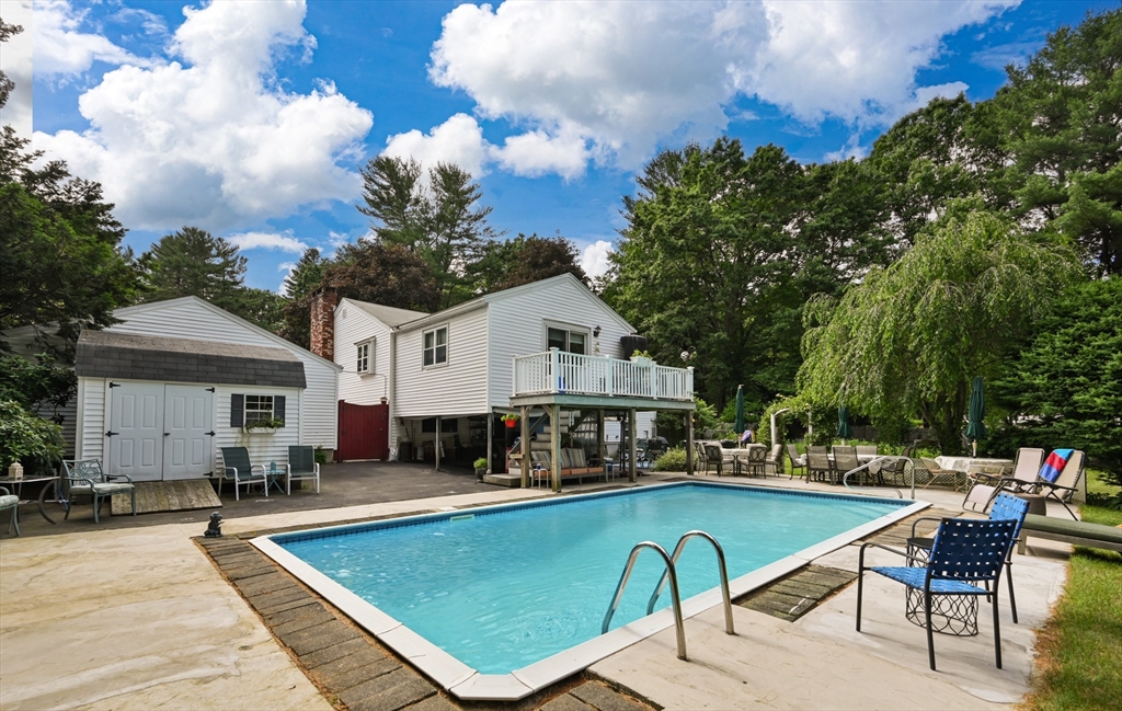 5 Sunset Avenue