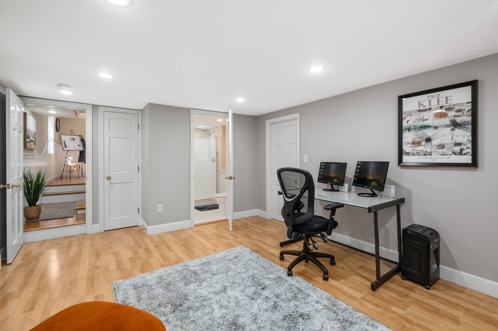 6 Angel Road