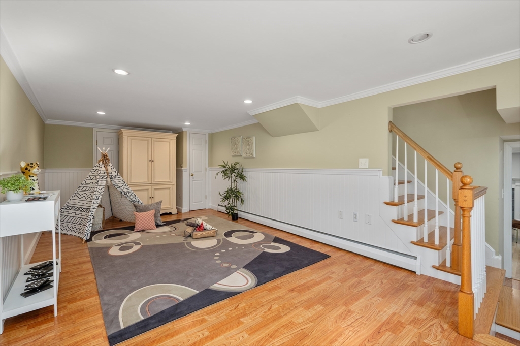 6 Angel Road