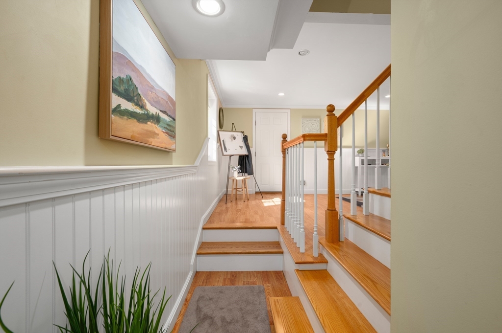 6 Angel Road