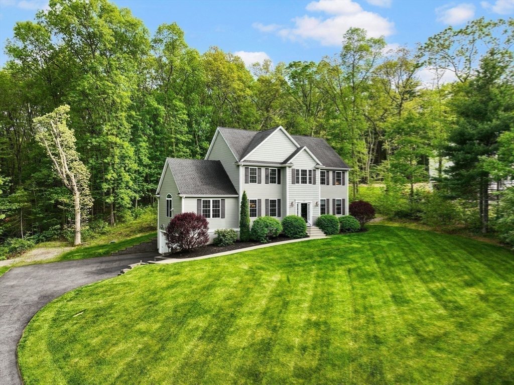 105 Louise Dr