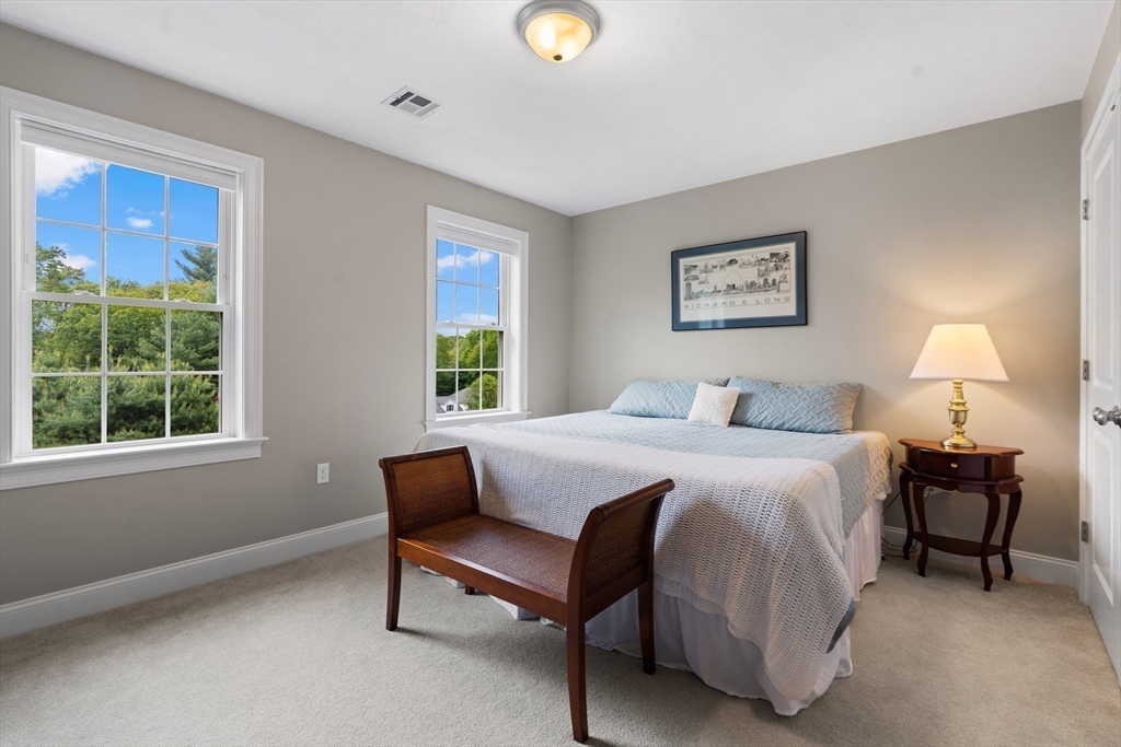 105 Louise Dr