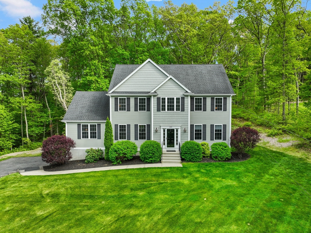 105 Louise Dr