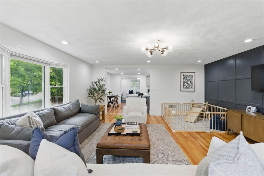 62-64 Lincoln Ave
