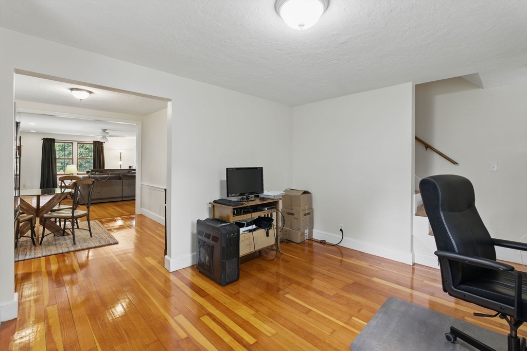 62-64 Lincoln Ave