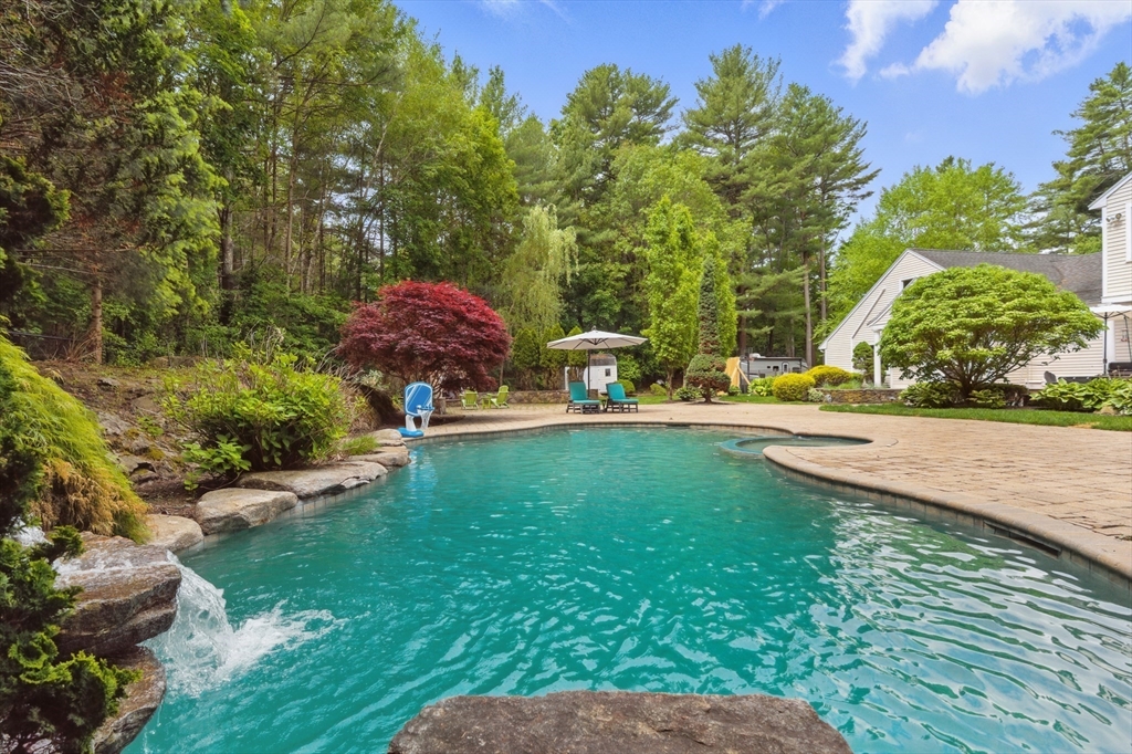 62 Alderbrook Drive