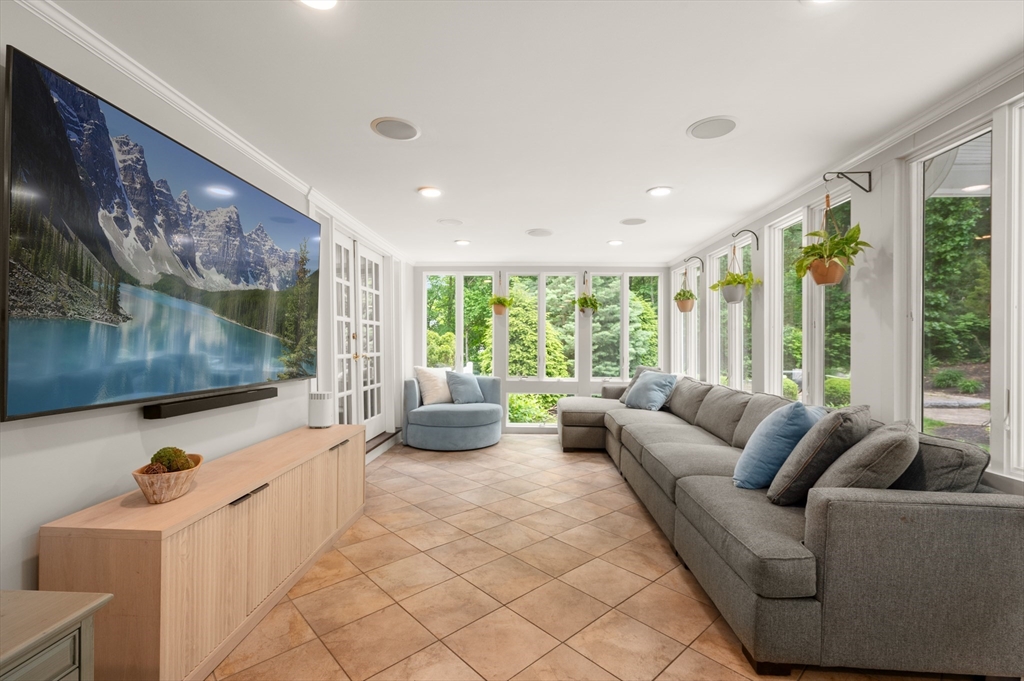 62 Alderbrook Drive