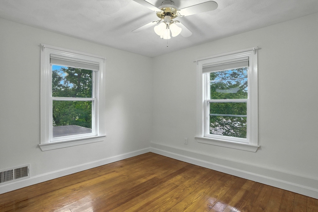 64 Lincoln Ave # 64
