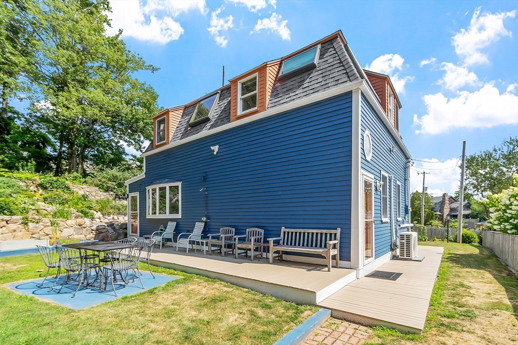 205R Western Avenue