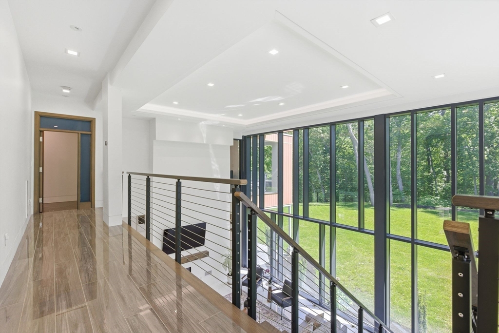 20 Dogwood Ln