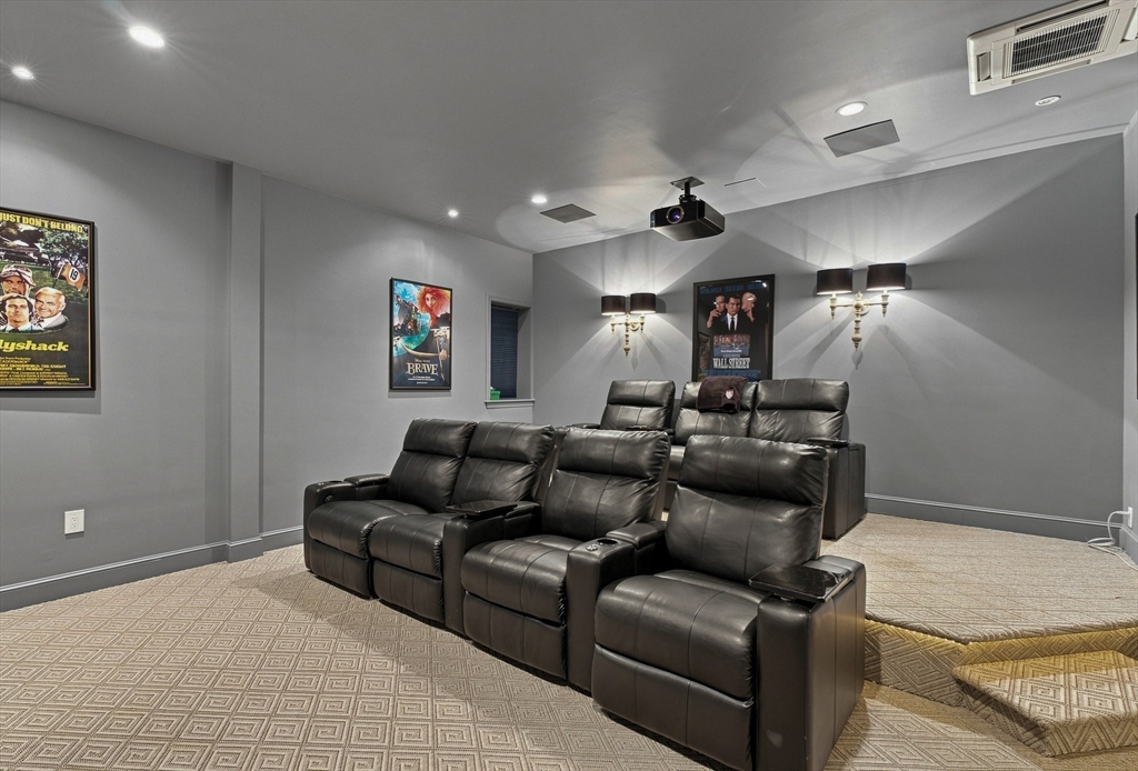 4 Croswell Corner