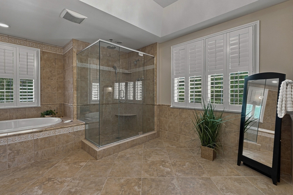 4 Croswell Corner