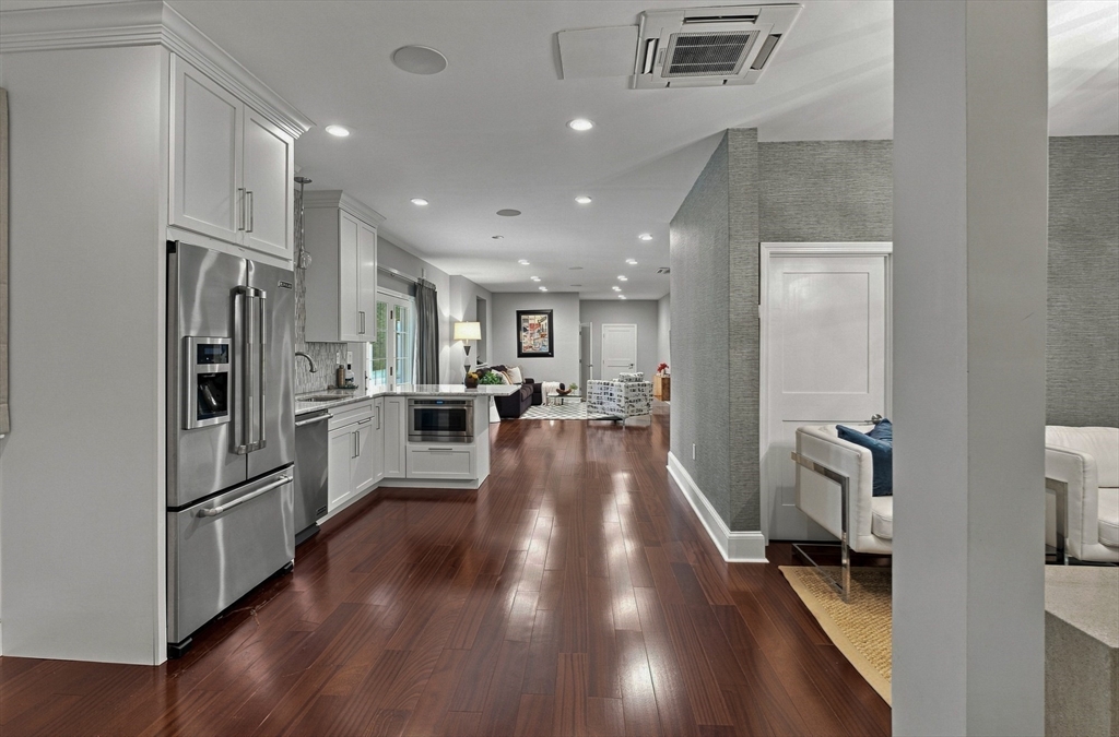 4 Croswell Corner