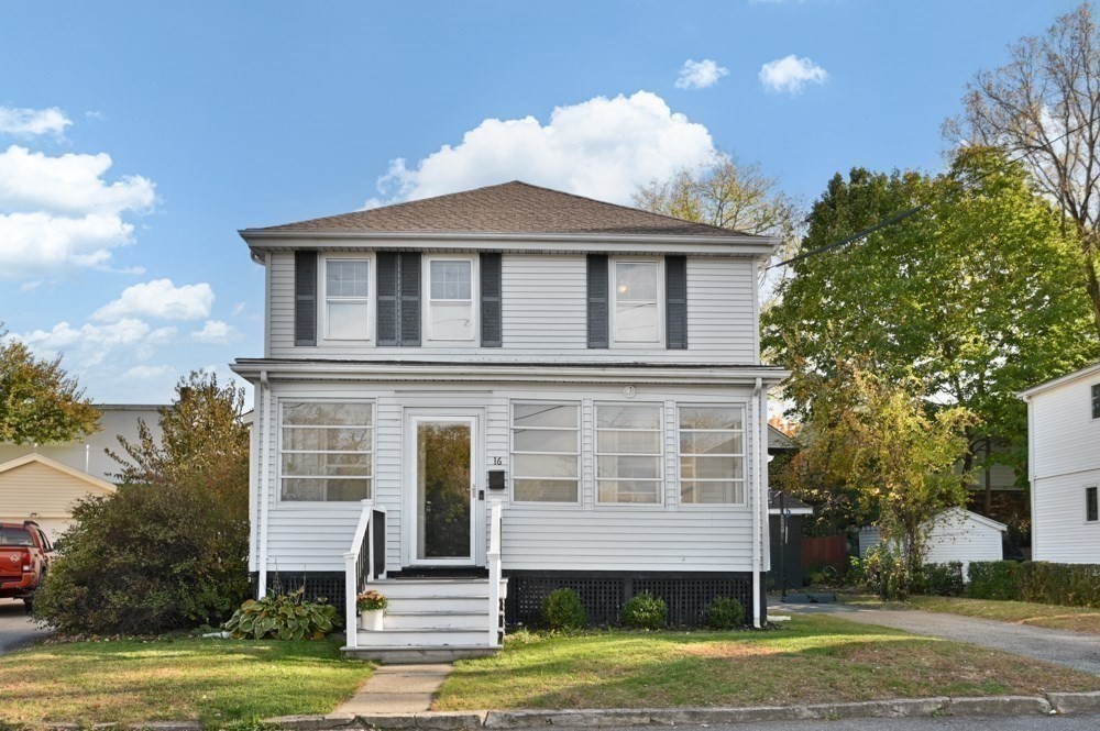 16 Maple Avenue