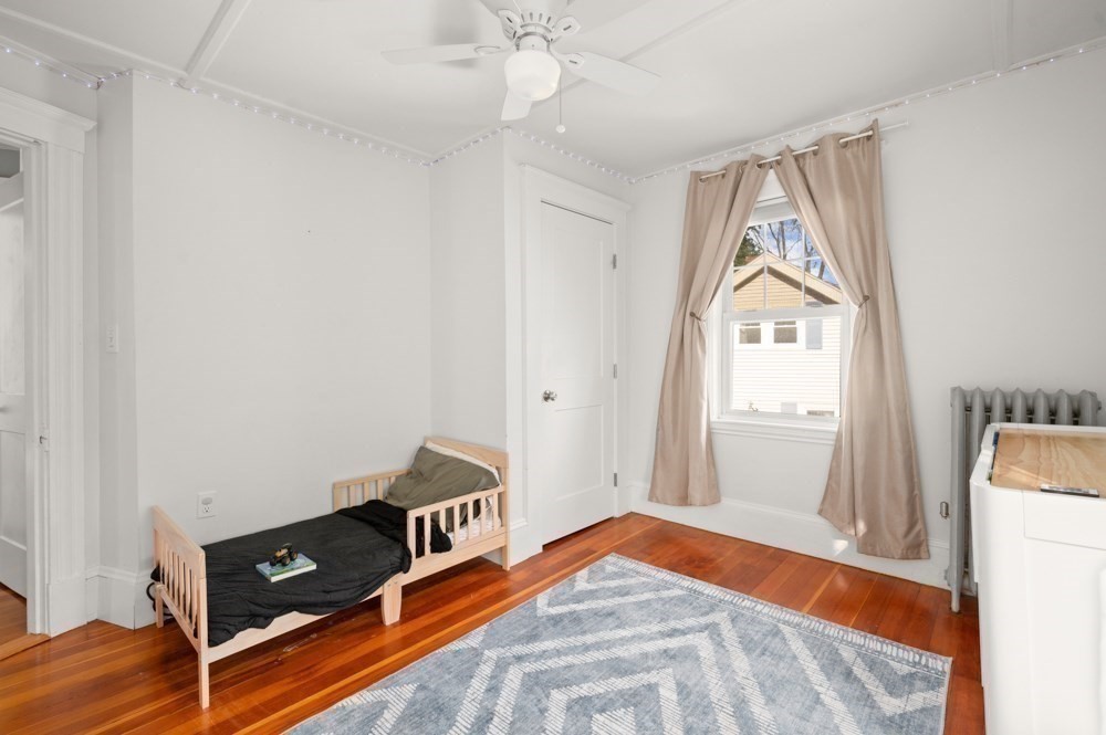 16 Maple Avenue