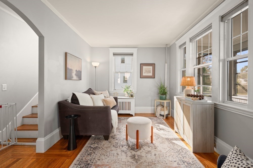 16 Maple Avenue