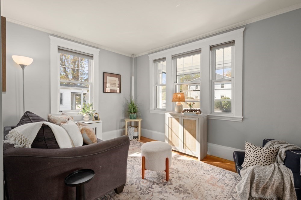 16 Maple Avenue
