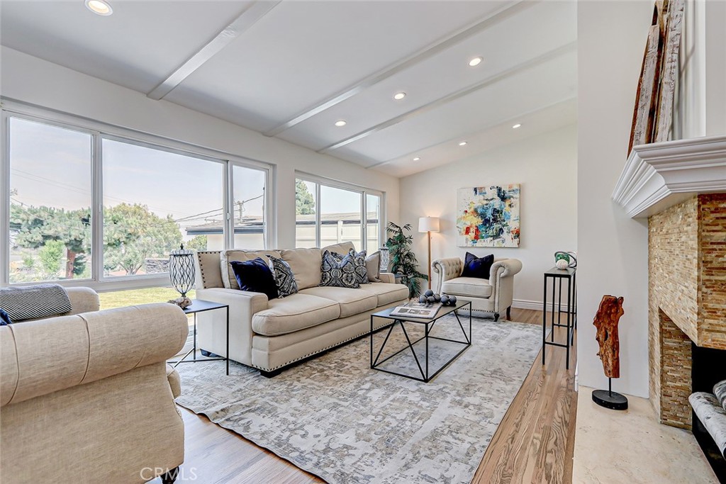 27803 Conestoga Drive