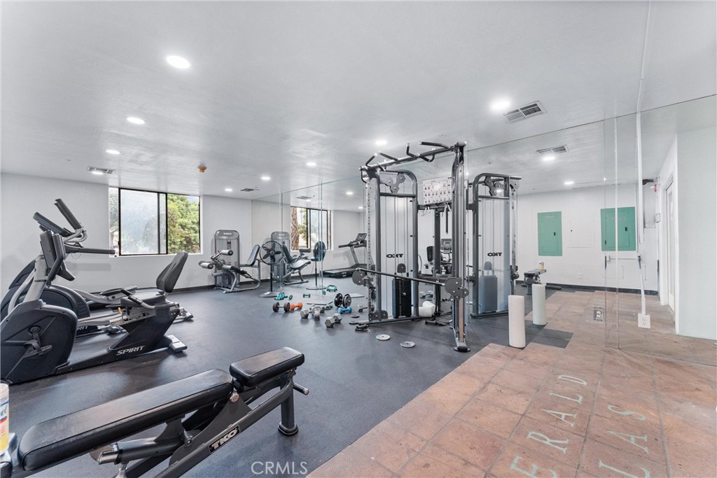 555 Maine Avenue 420