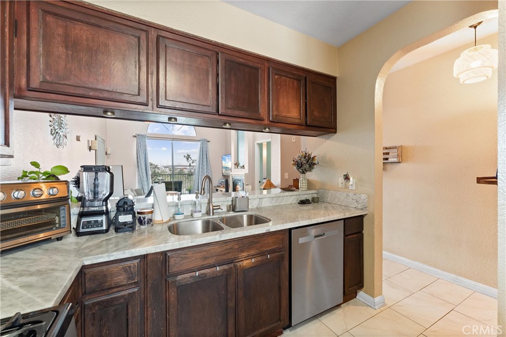 555 Maine Avenue 420