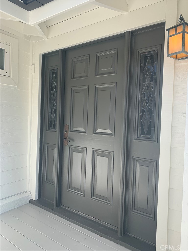 5915 Finecrest Drive