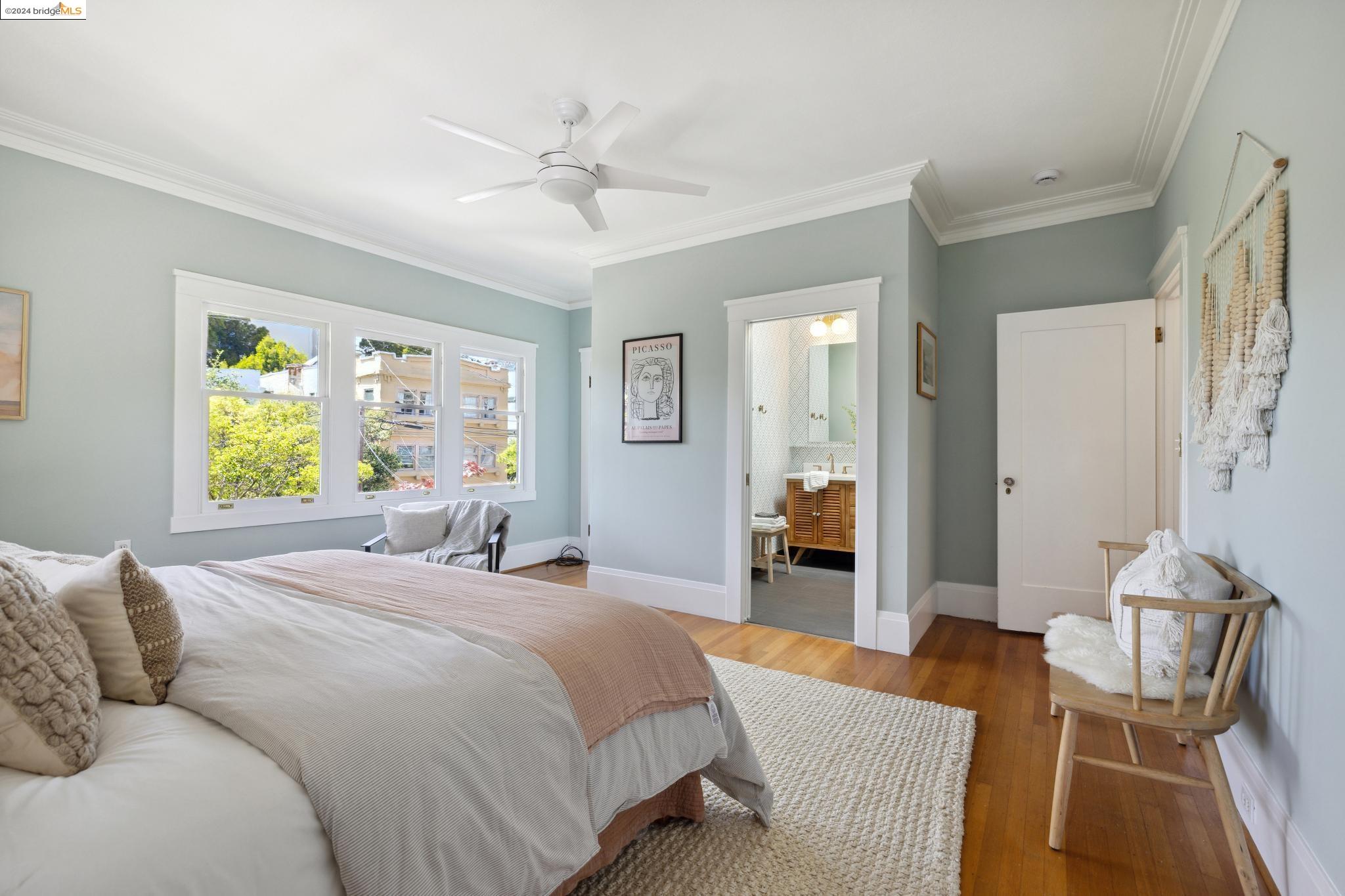 360 Van Buren Ave