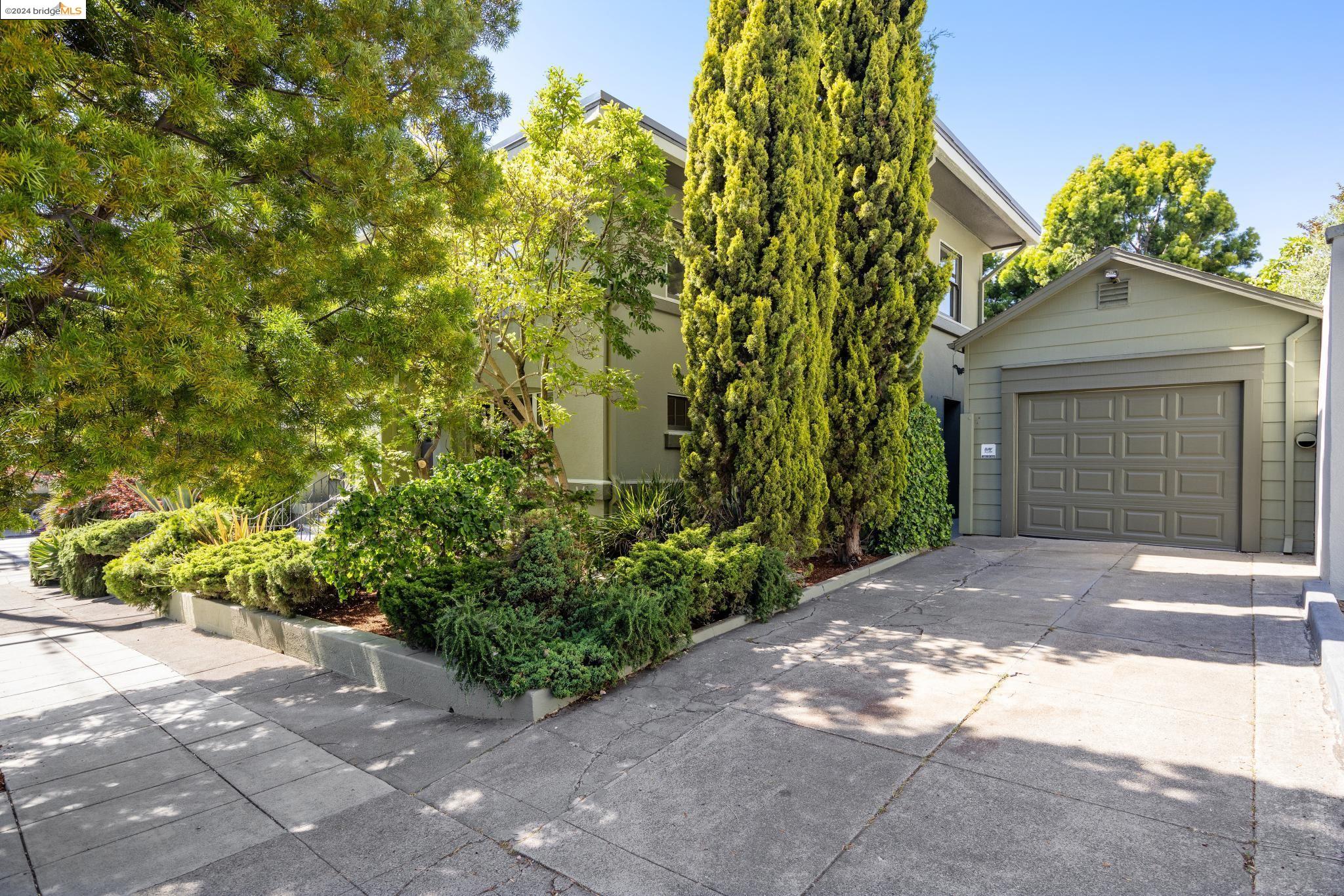 360 Van Buren Ave