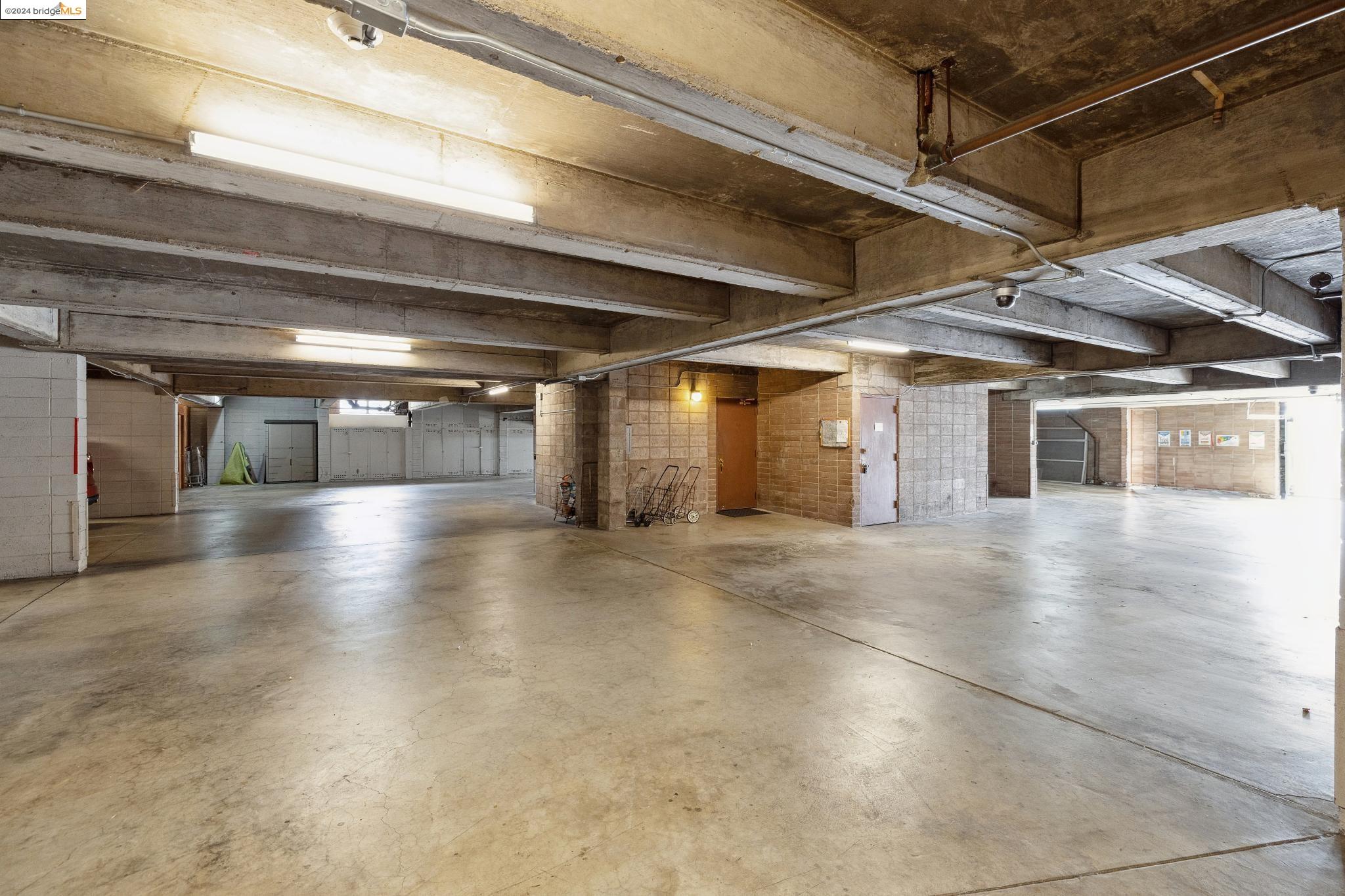 1515 Oxford St # 1B