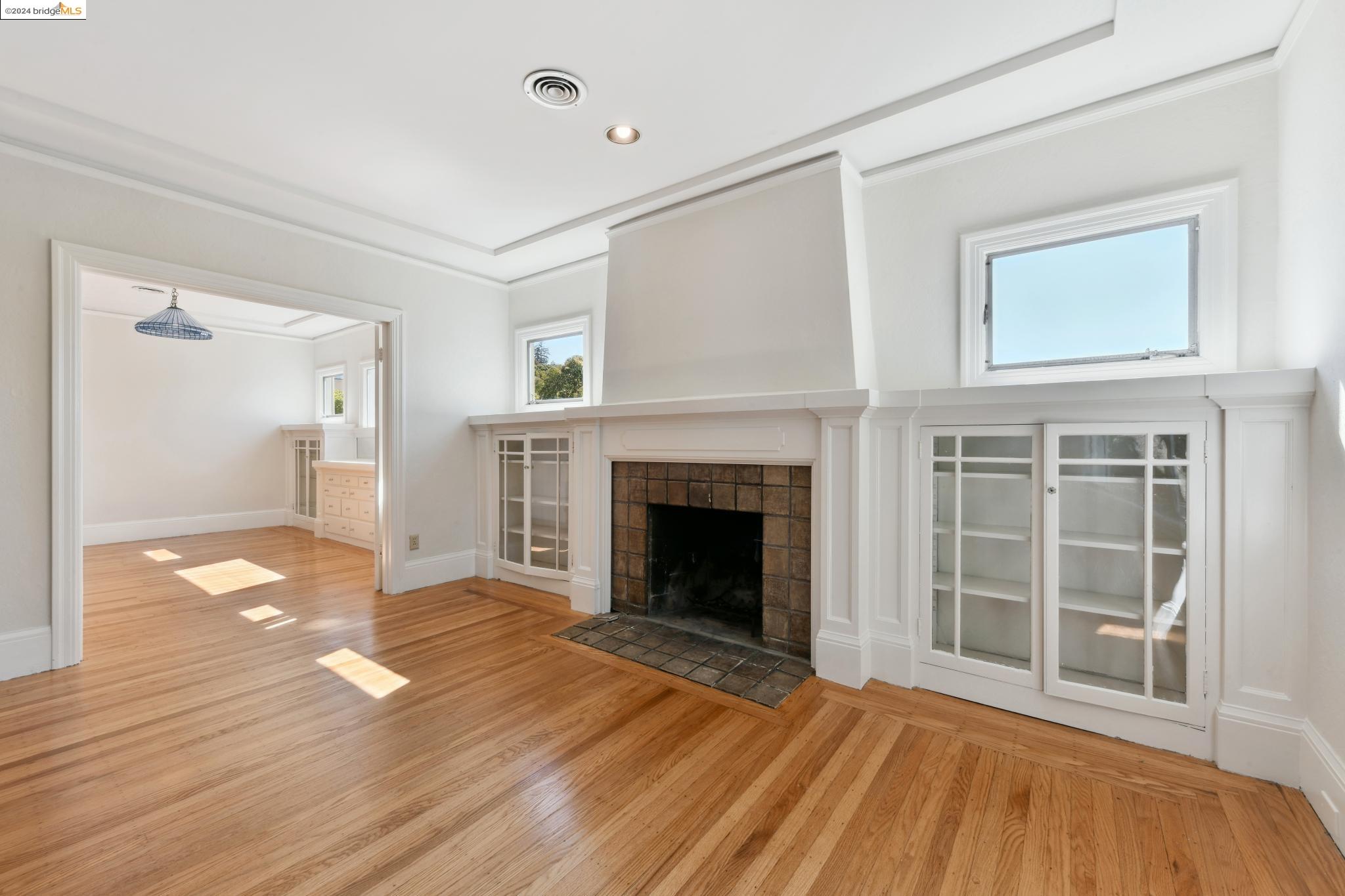 1311 Oxford St