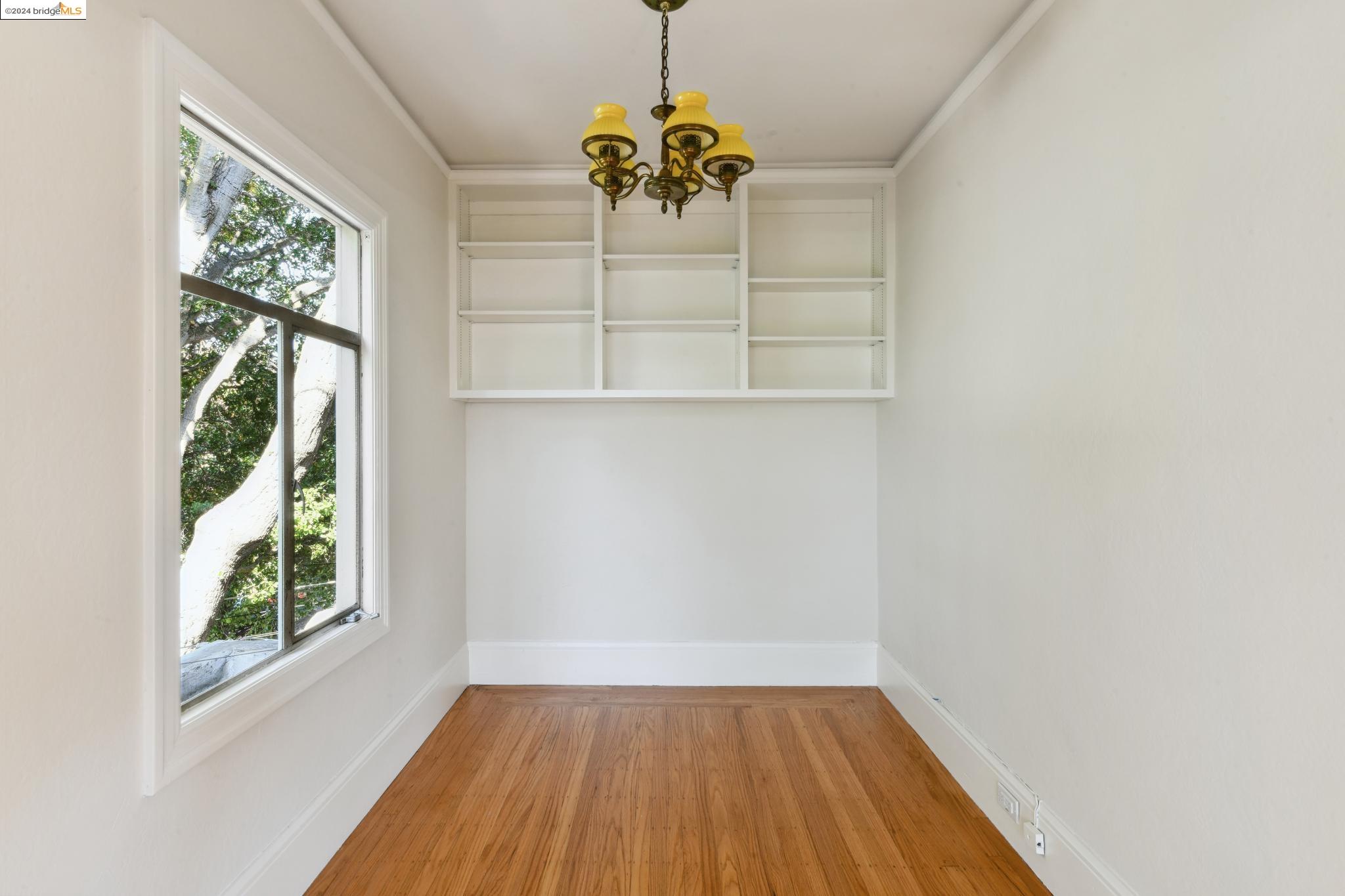 1311 Oxford St