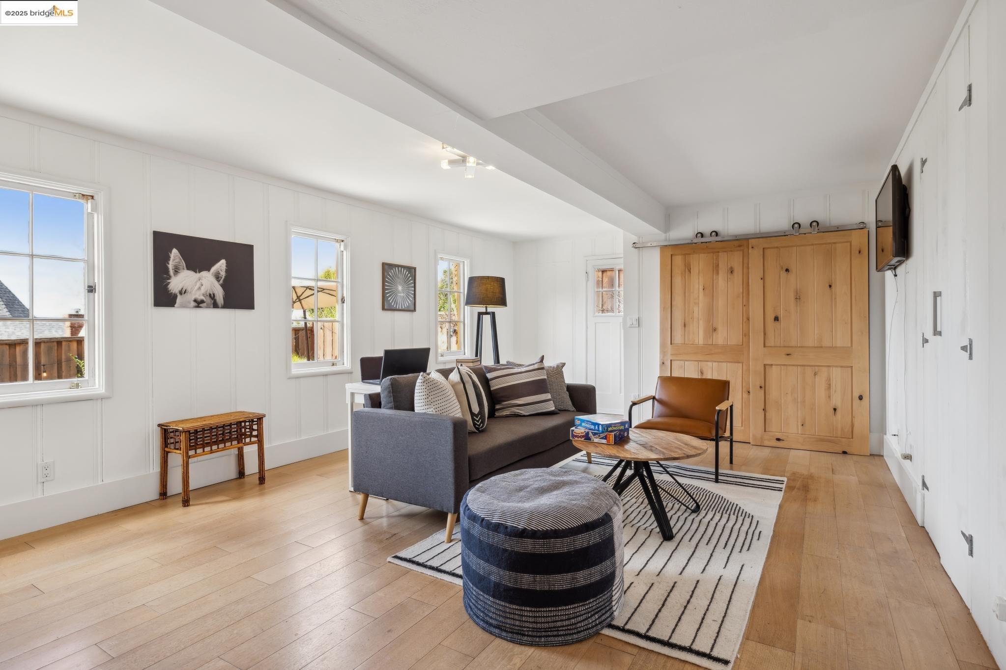 76 Eucalyptus Rd