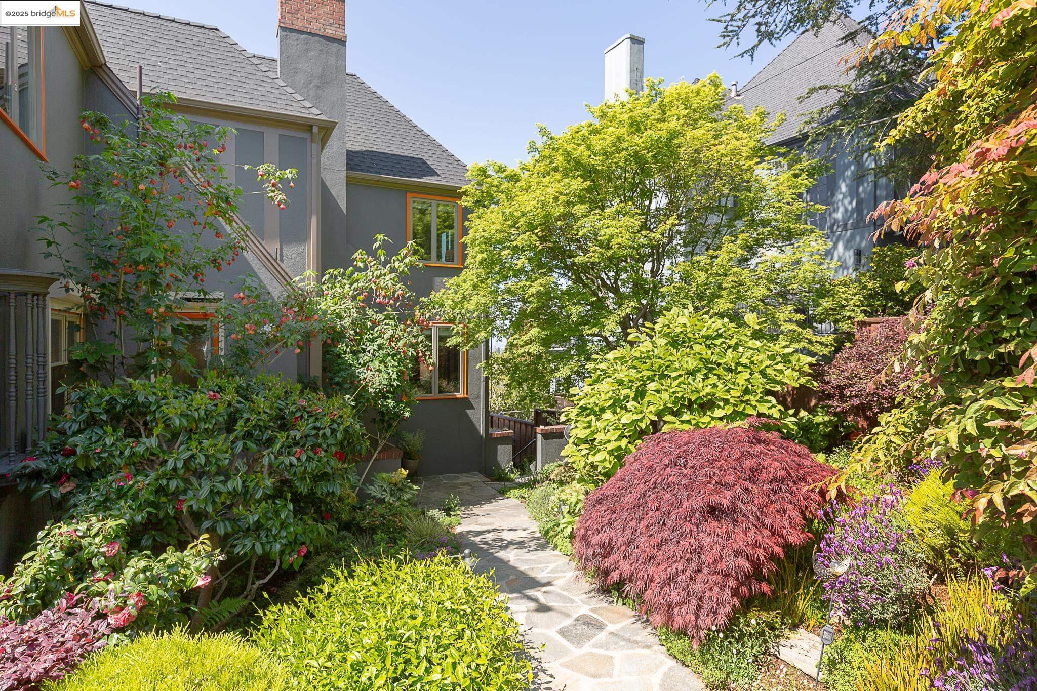 76 Eucalyptus Rd