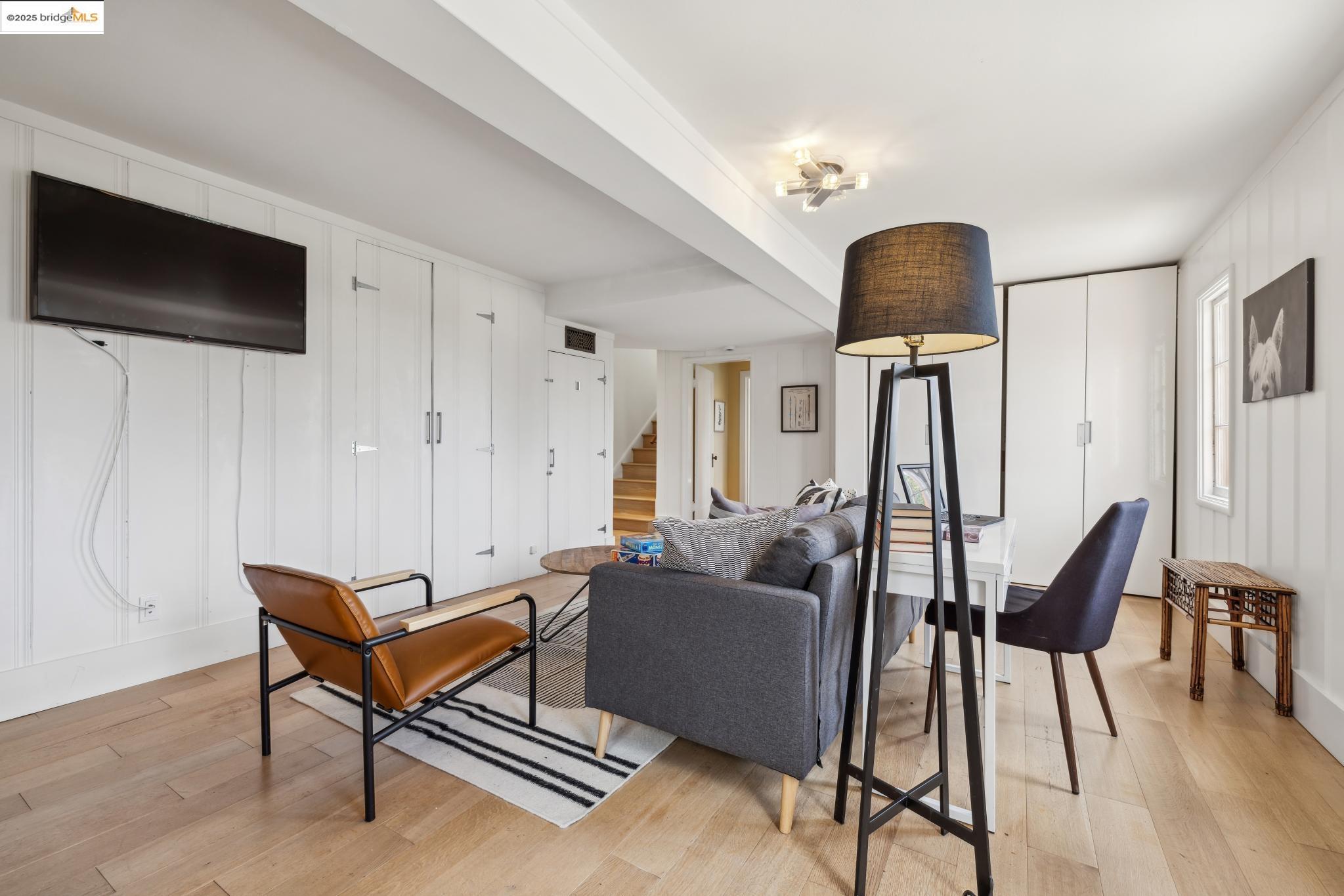 76 Eucalyptus Rd