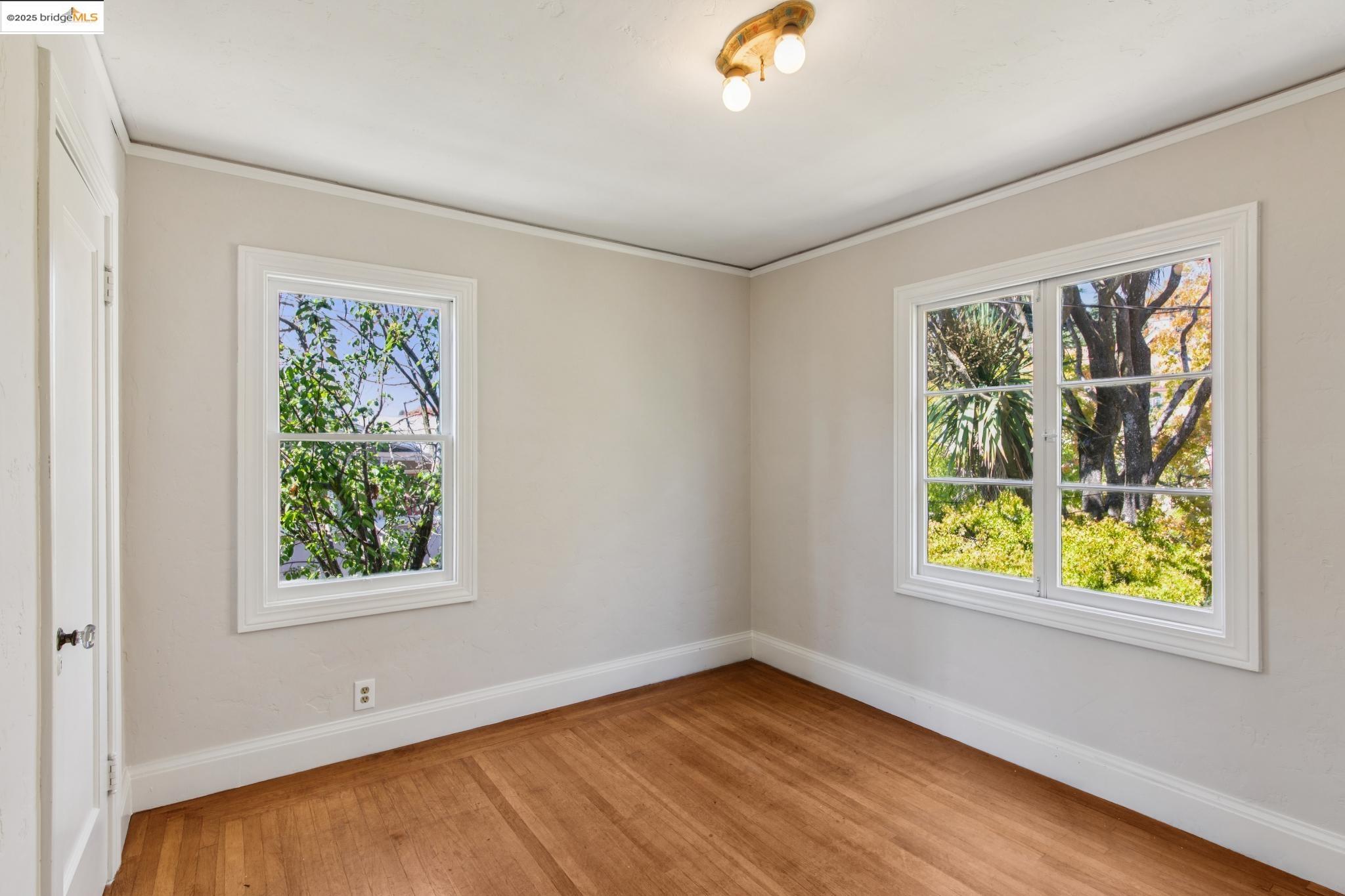 1110 Walnut St