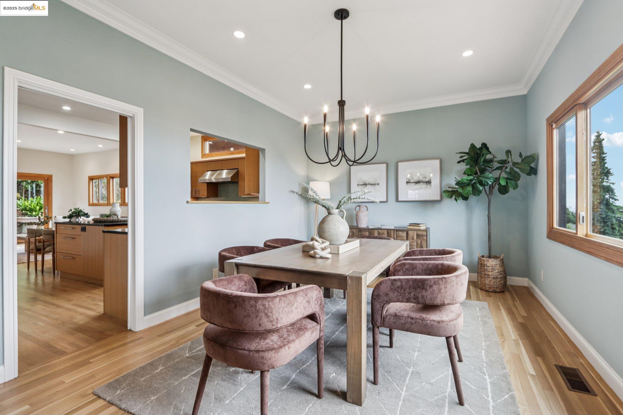 1075 Spruce Street, Berkeley