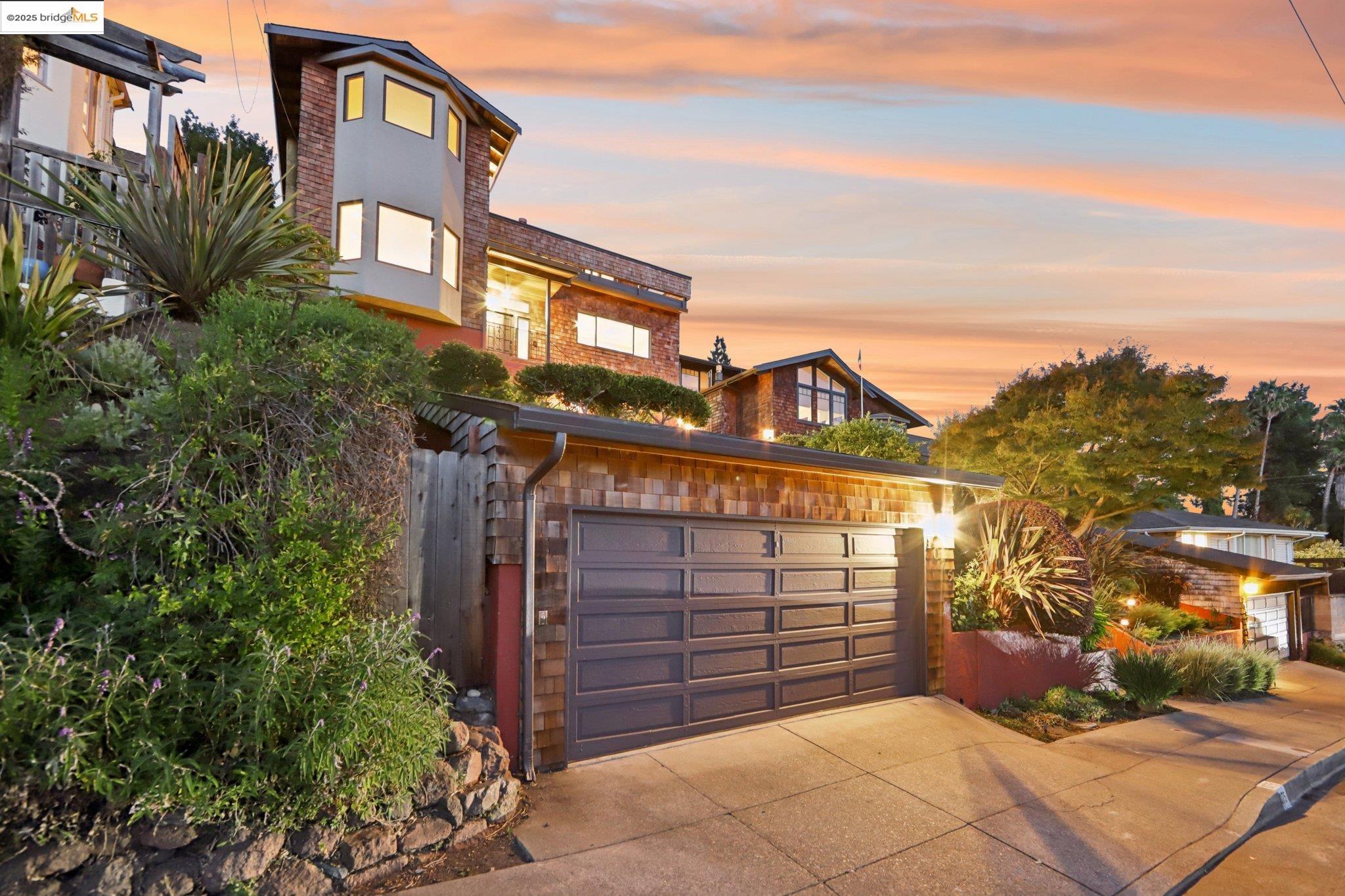 1075 Spruce Street, Berkeley