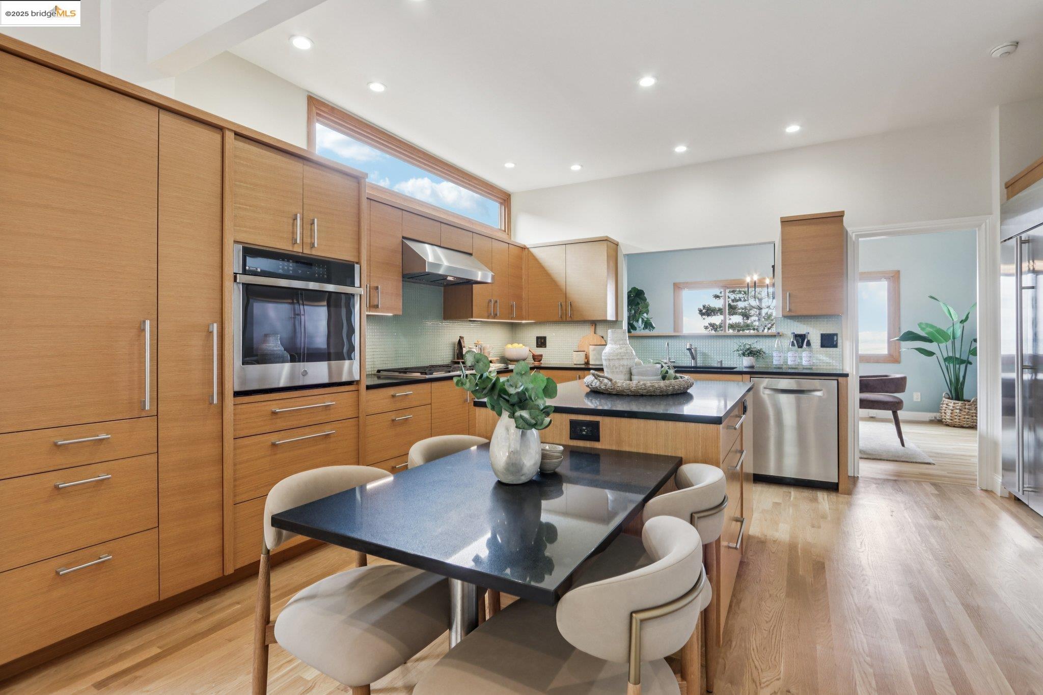 1075 Spruce Street, Berkeley