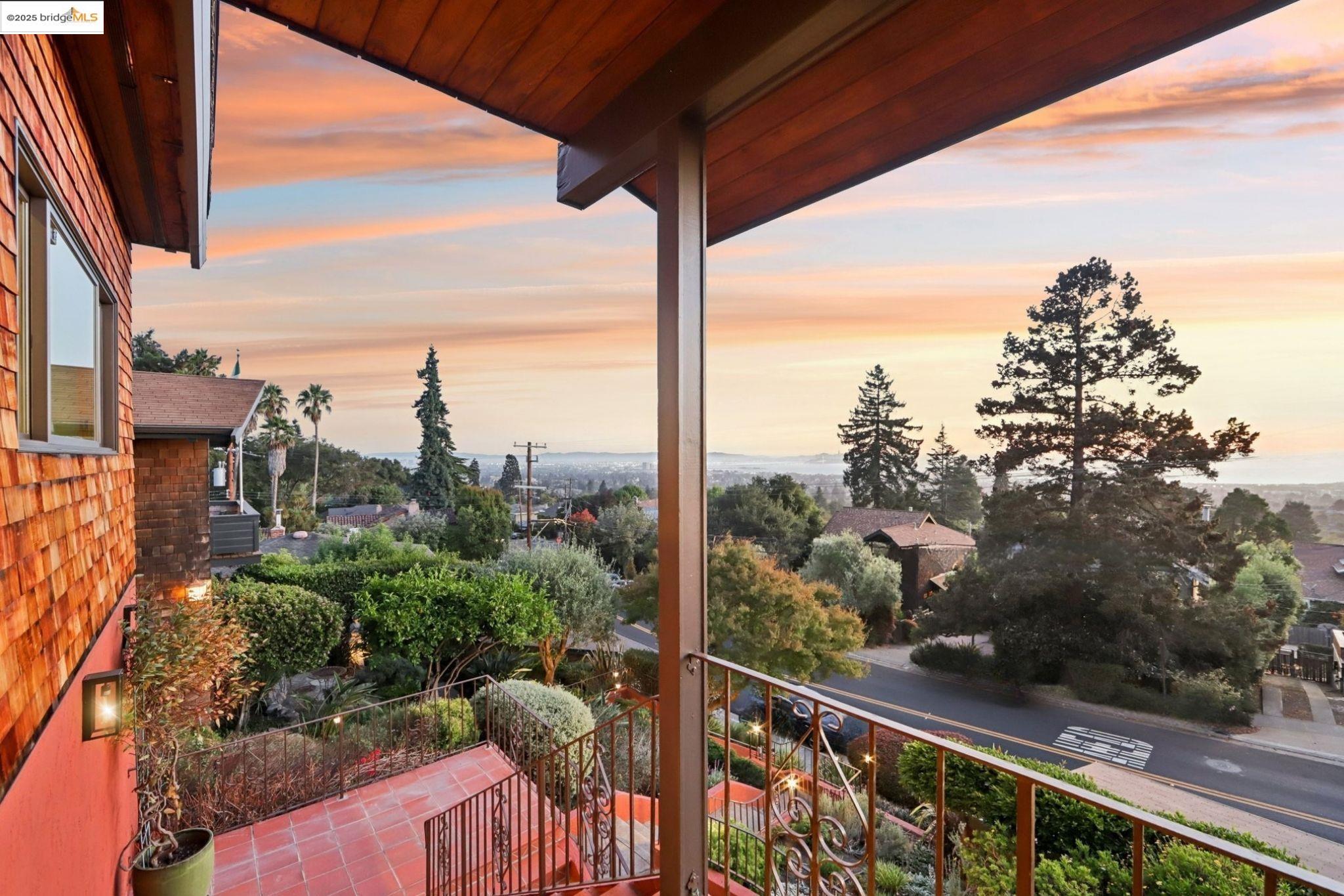 1075 Spruce Street, Berkeley