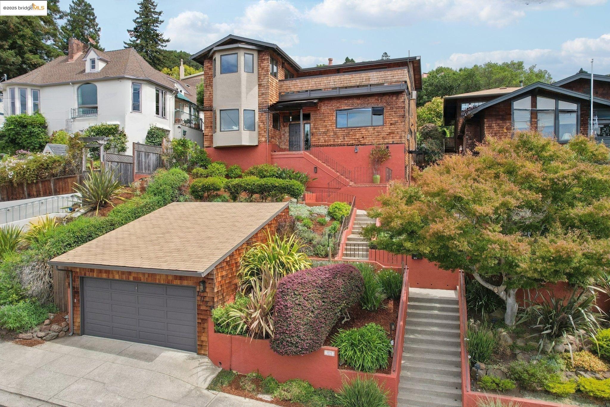 1075 Spruce Street, Berkeley