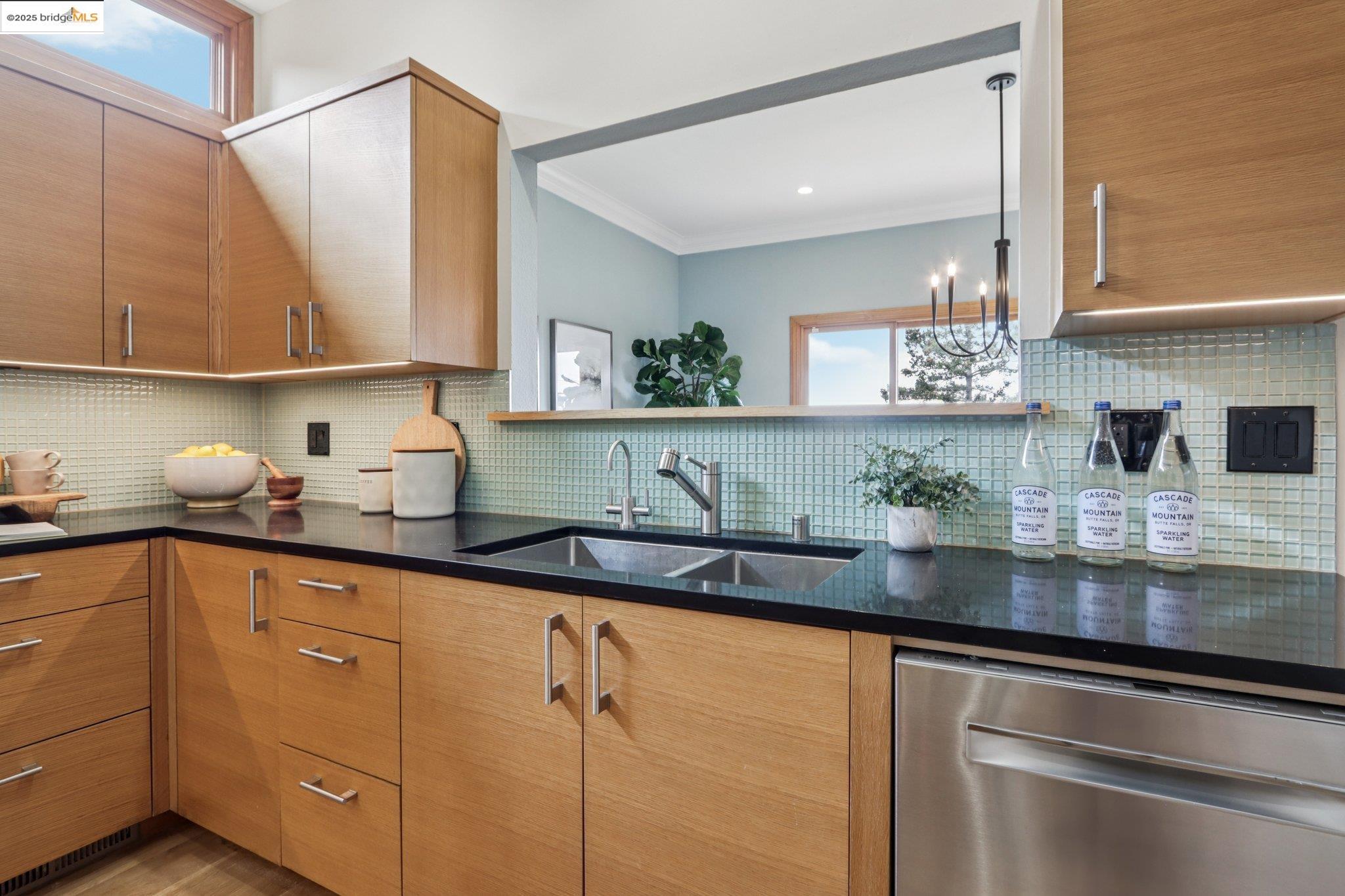 1075 Spruce Street, Berkeley